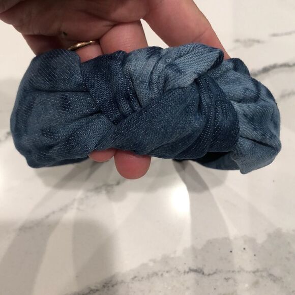 Beautiful Vintage style tie dye denim headband - Picture 2 of 4